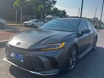 Toyota Camry 2025, 6000 км, за 22630.52 USD