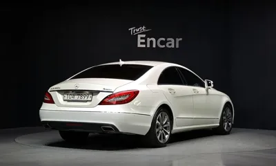 Mercedes-Benz CLS-Class 2016, 117912 км, за 9117.94 USD