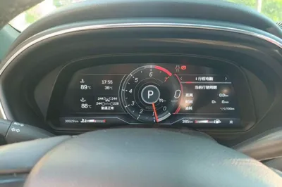 Cadillac CT5 2023, 39900 км, за 25097 USD - фото 11