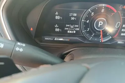 Cadillac CT5 2023, 39900 км, за 25097 USD - фото 12