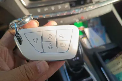 Cadillac CT5 2023, 39900 км, за 25097 USD - фото 20