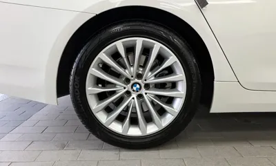 BMW 5-Series 2021, 52388 км, за 18865.49 USD