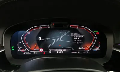 BMW 5-Series 2021, 52388 км, за 18865.49 USD - фото 8