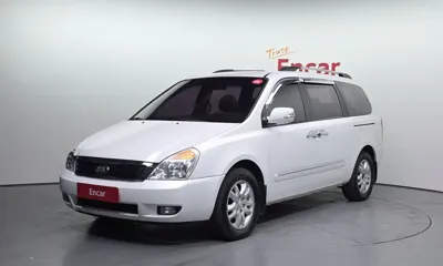 Kia Canival · 2013 год