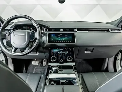 Land Rover Velar 2018, 57800 км, за 28839.94 USD - фото 12