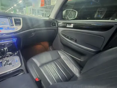 Hyundai Genesis 2013, 88556 км, за 4923.2 USD - фото 6