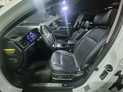 Hyundai Genesis 2013, 88556 км, за 4923.2 USD - фото 13