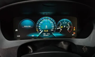 Jaguar F-Pace 2018, 124135 км, за 8861.76 USD - фото 8