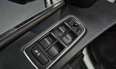 Jaguar F-Pace 2018, 124135 км, за 8861.76 USD - фото 37