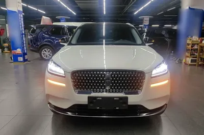 Lincoln Corsair 2020, 29400 км, за 17482 USD