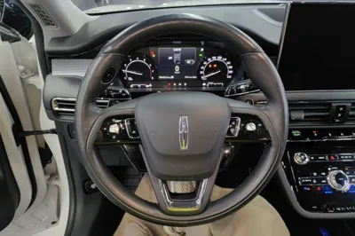 Lincoln Corsair 2020, 29400 км, за 17482 USD - фото 18