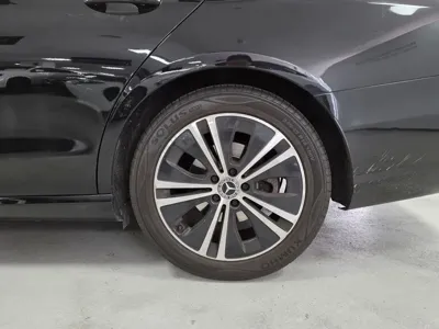 Mercedes-Benz E-Class 2020, 38793 км, за 19364.58 USD