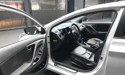 Hyundai Avante 2014, 113693 км, за 3282.13 USD - фото 10