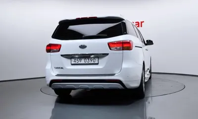 Kia Canival 2016, 94942 км, за 7542.34 USD