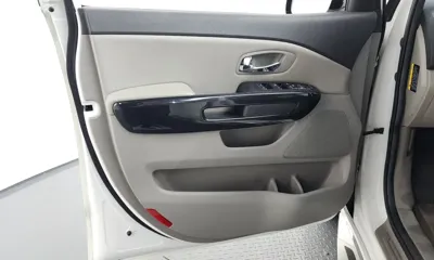 Kia Canival 2016, 94942 км, за 7542.34 USD - фото 24