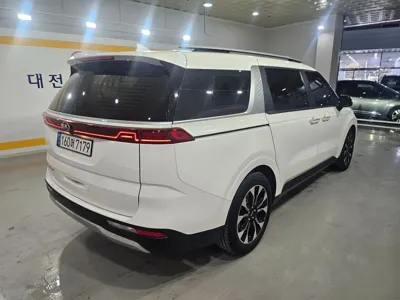 Kia Canival 2021, 155000 км, за 13112.57 USD