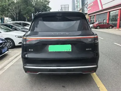 AITO 问界 AITO M8 2025, 21000 км, за 45292.94 USD