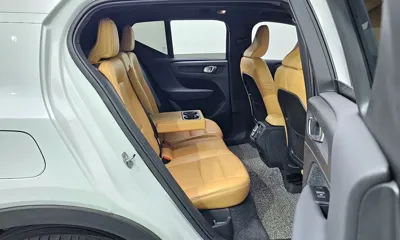 Volvo XC40 2021, 32099 км, за 22004.72 USD - фото 11
