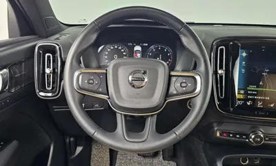 Volvo XC40 2021, 32099 км, за 22004.72 USD - фото 15
