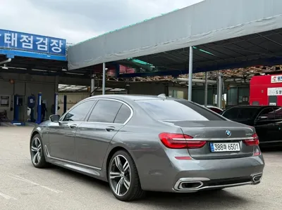 BMW 7-Series 2018, 93982 км, за 22687.37 USD