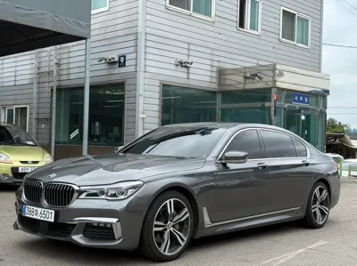 BMW 7-Series 2018, 93982 км, за 22687.37 USD