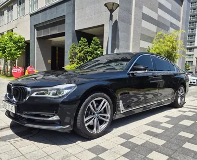 BMW 7-Series · 2016 год