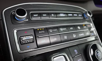 Hyundai Santafe 2023, 38262 км, за 17773.37 USD - фото 16