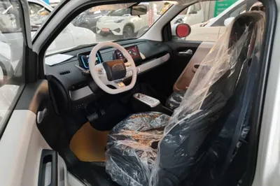 CHANGAN NEVO Lumin