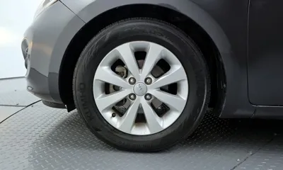 Kia Pride 2012, 129832 км, за 2467.93 USD