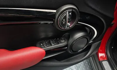 MINI Cooper 2018, 103211 км, за 6091.14 USD - фото 28