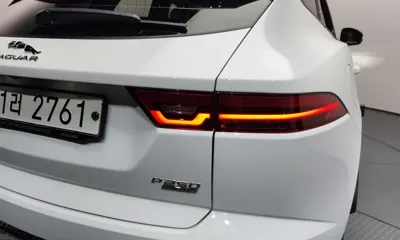 Jaguar E-Pace 2018, 60354 км, за 8925.09 USD - фото 23