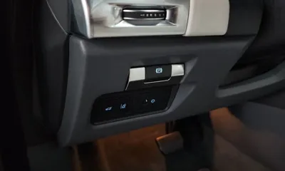 Jaguar E-Pace 2018, 60354 км, за 8925.09 USD - фото 29