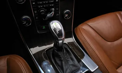 Volvo V60 2013, 123968 км, за 3503.44 USD - фото 9