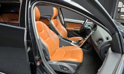 Volvo V60 2013, 123968 км, за 3503.44 USD - фото 12