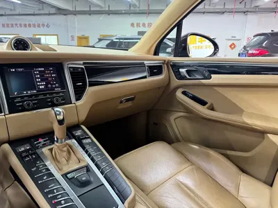 Porsche Macan 2014, 169000 км, за 14239.55 USD - фото 12