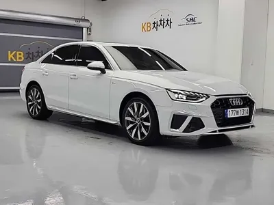 Audi A4 2023, 15364 км, за 21423.45 USD