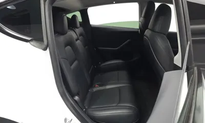 Tesla Model Y 2024, 56765 км, за 24222.13 USD - фото 11