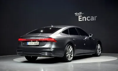 Audi A7 2021, 68742 км, за 23792.49 USD