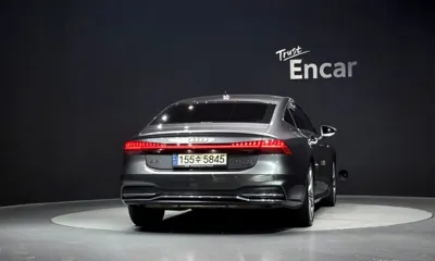 Audi A7 2021, 68742 км, за 23792.49 USD