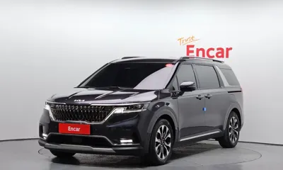 Kia Canival · 2023 год