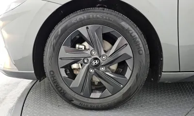 Hyundai Avante 2023, 68385 км, за 65140.1 USD