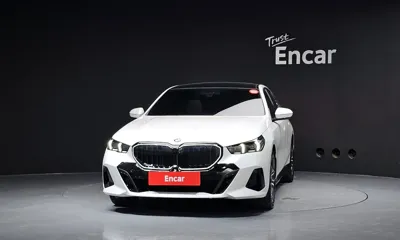 BMW 5-Series 2026, 12718 км, за 46449.54 USD