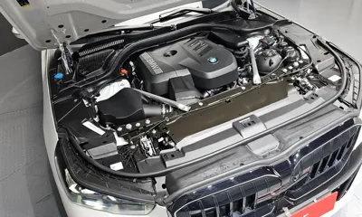 BMW 5-Series 2026, 12718 км, за 46449.54 USD - фото 6