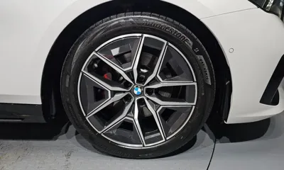 BMW 5-Series 2026, 12718 км, за 46449.54 USD - фото 21