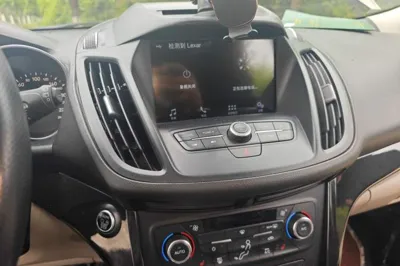 Ford Kuga 2017, 107500 км, за 7071 USD - фото 10