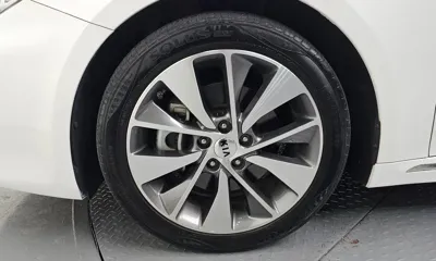 Kia K5 2016, 115161 км, за 7598.28 USD
