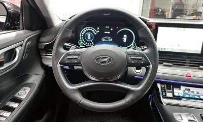 Hyundai Grandeur 2022, 65138 км, за 16913.88 USD - фото 13