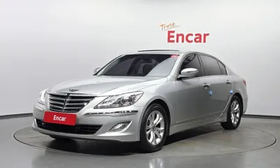 Hyundai Genesis · 2012 год