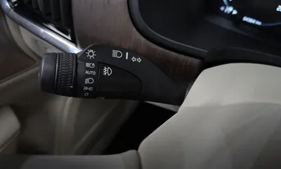 Volvo V90 2021, 64364 км, за 23767.65 USD - фото 31