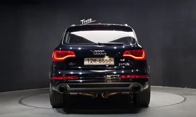 Audi Q7 2012, 174462 км, за 6502.89 USD